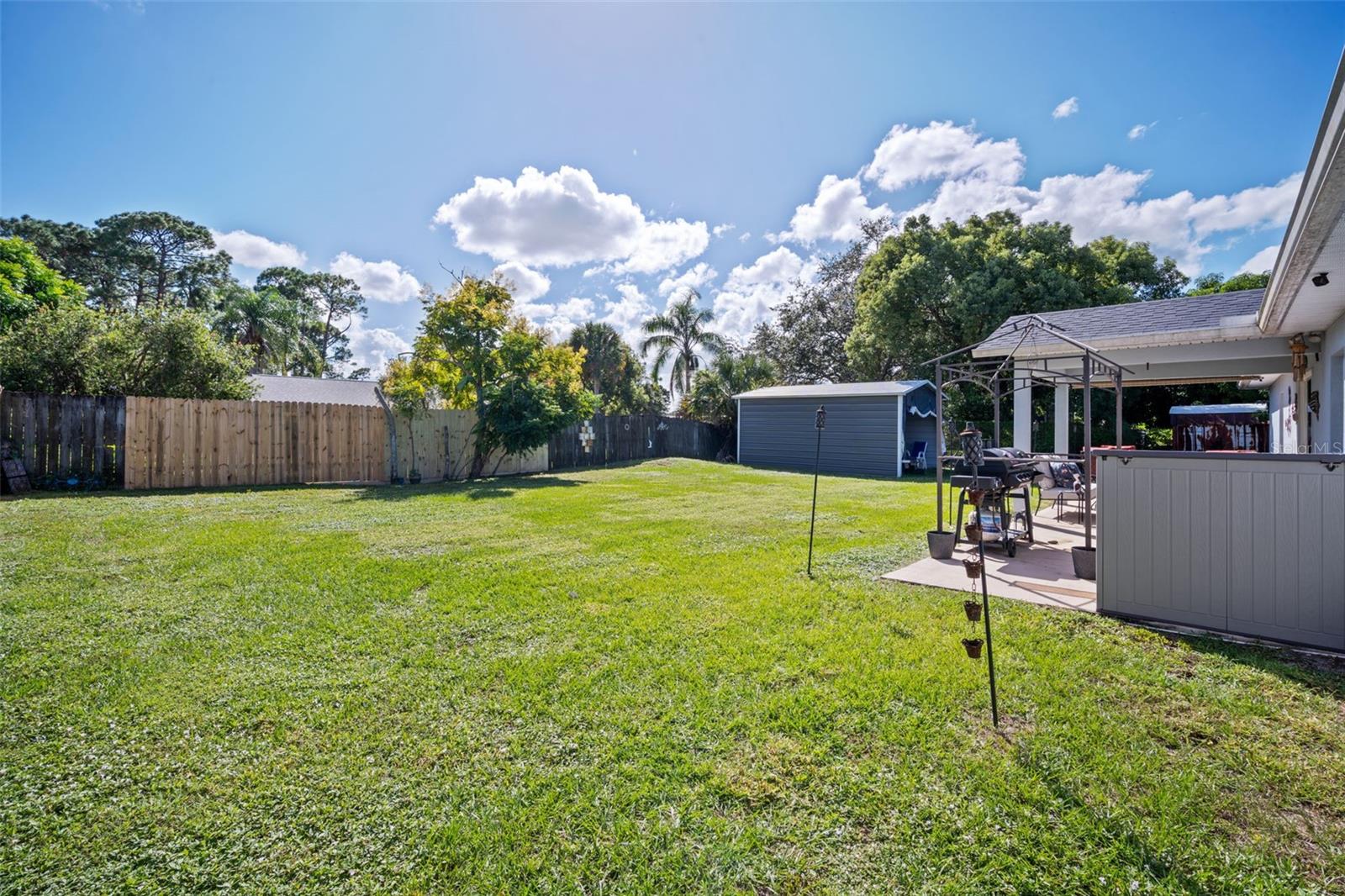 Image 21 of 27 For 5275 Holden Road