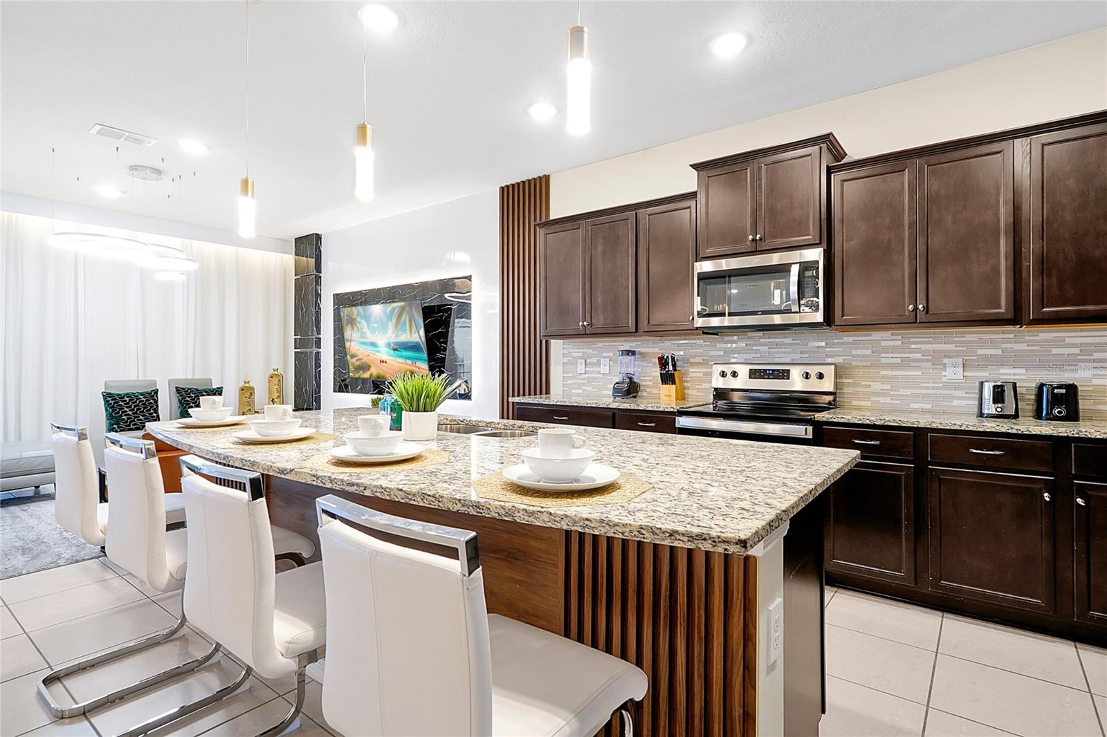 Image 15 of 100 For 4494 Kaipo Road