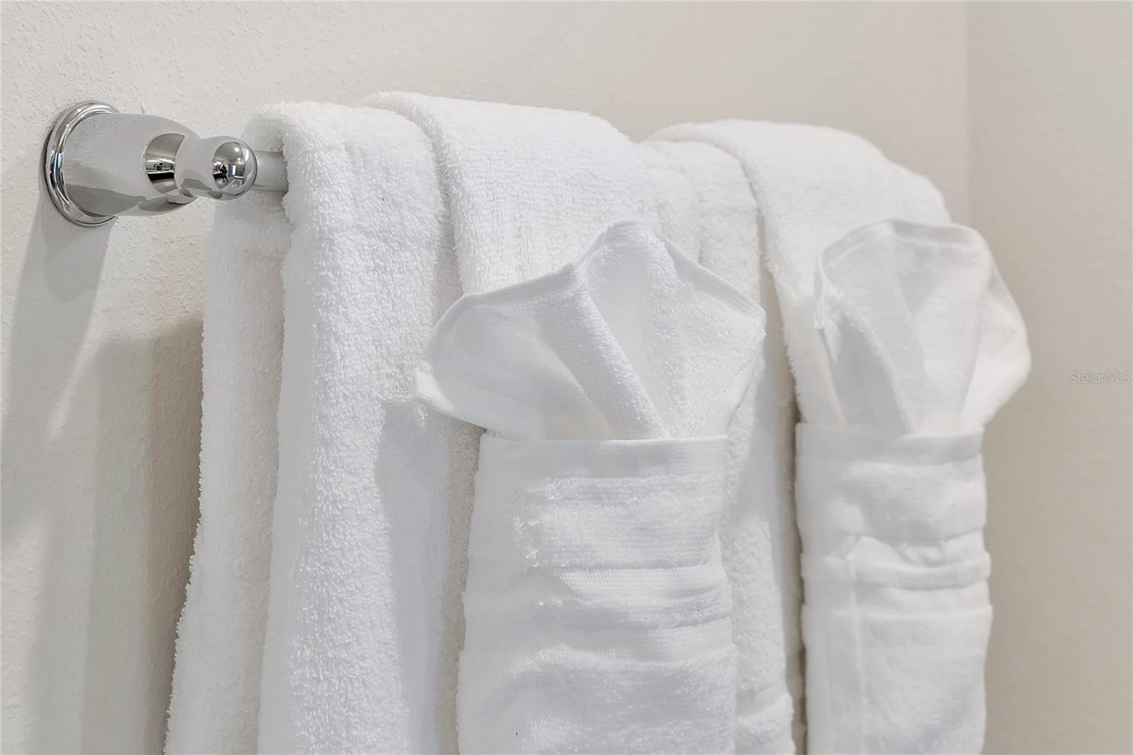 Image 41 of 100 For 4494 Kaipo Road