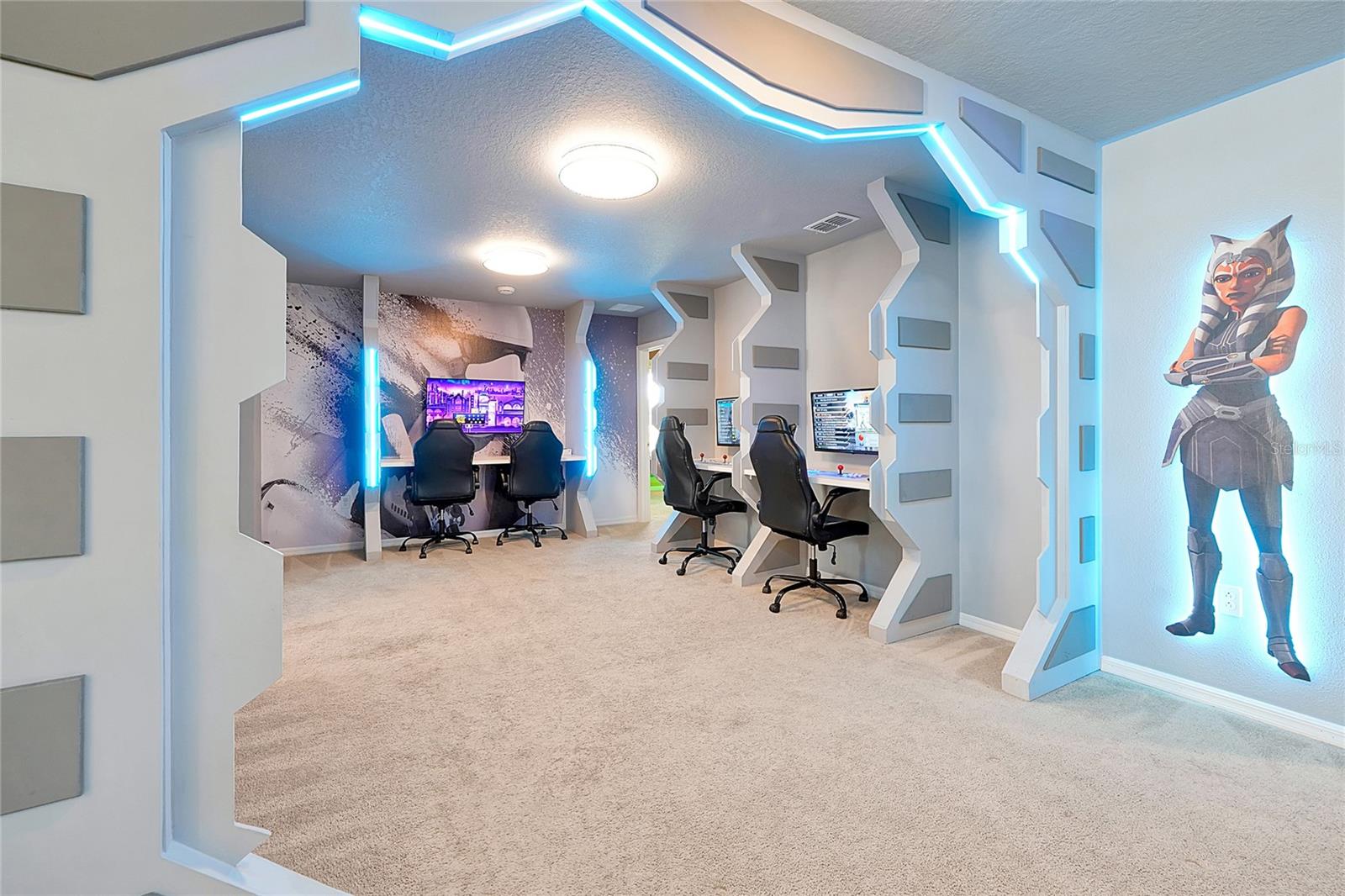 Image 55 of 100 For 4494 Kaipo Road