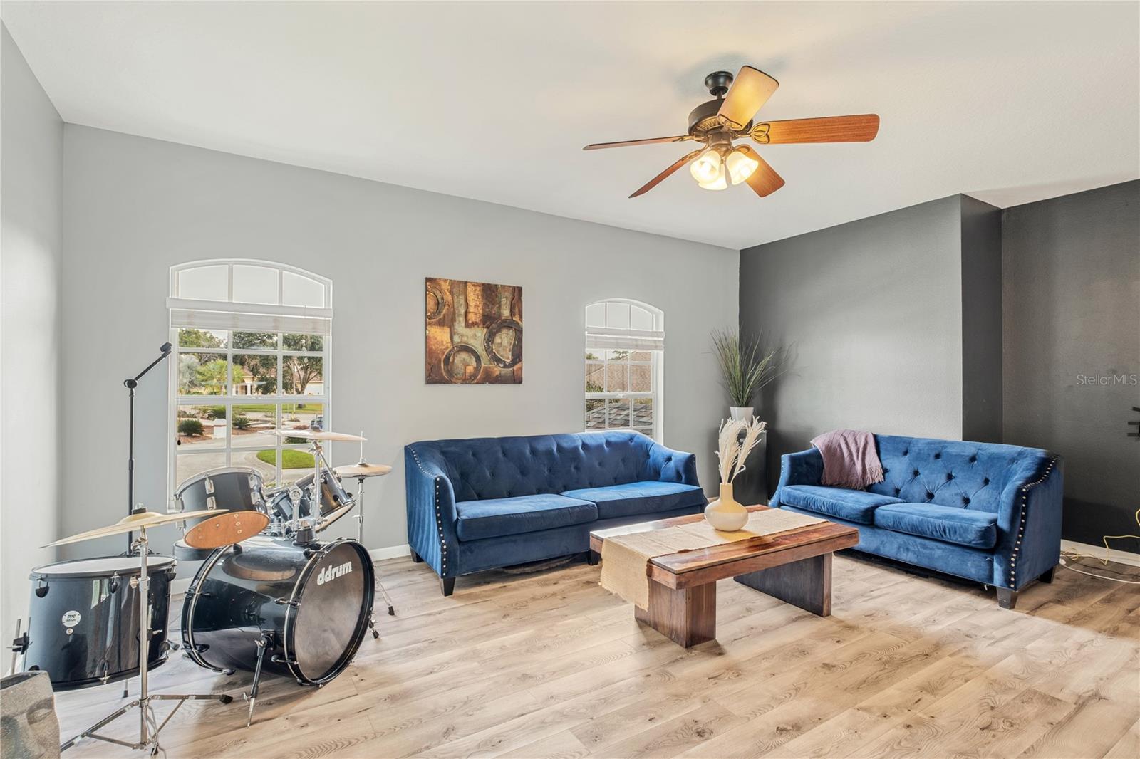 Image 29 of 50 For 703 Brooker Ridge Court