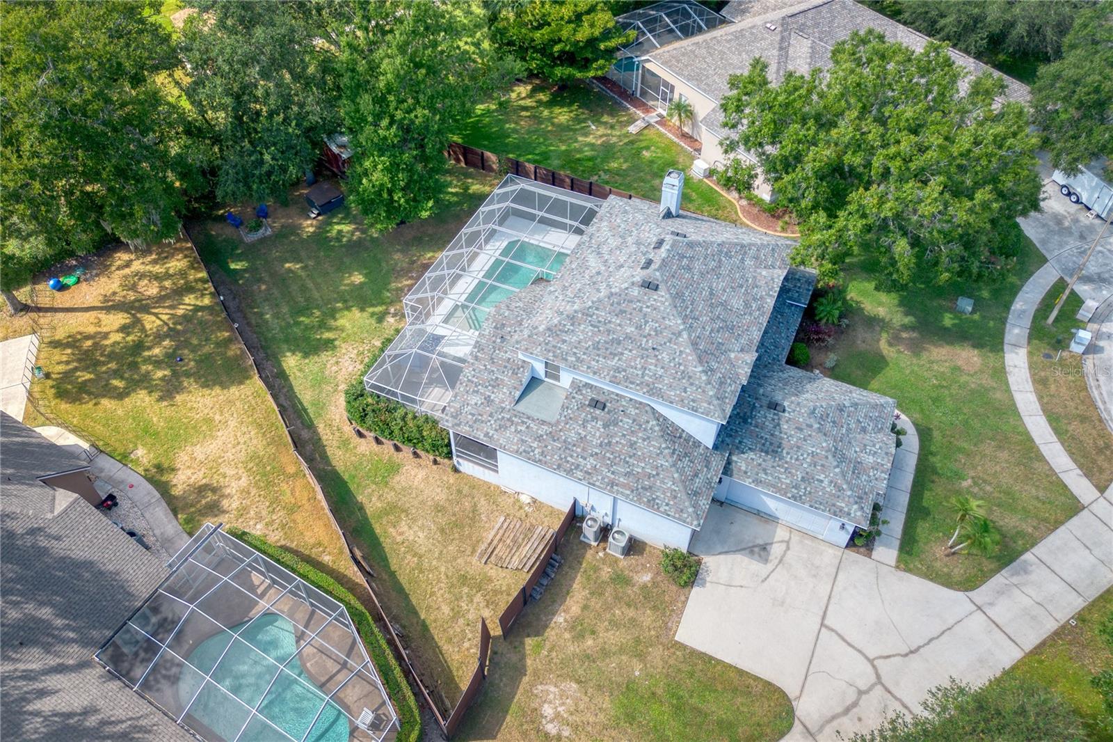 Image 9 of 50 For 703 Brooker Ridge Court