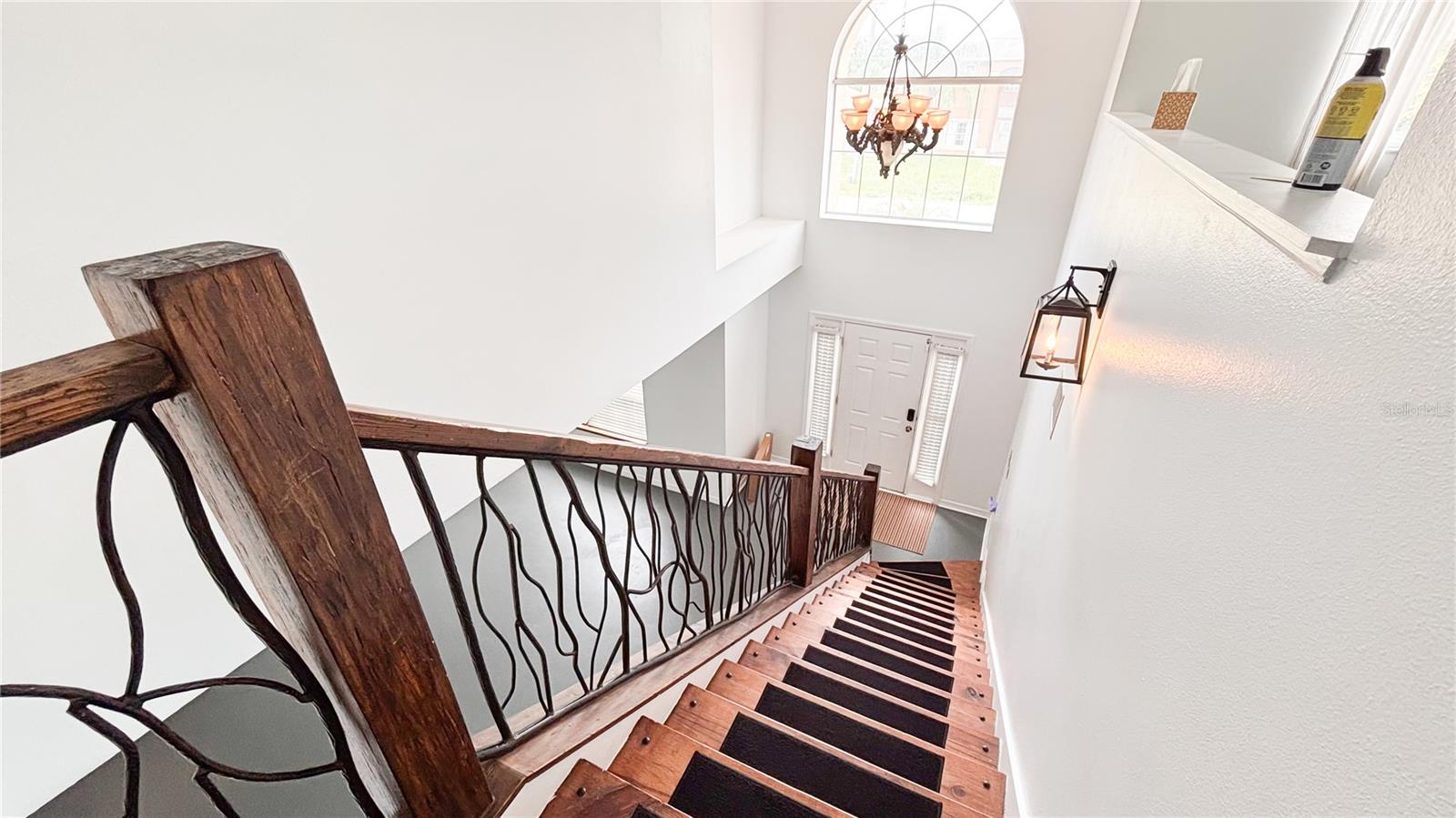 Image 12 of 26 For 548 Big Sioux Court