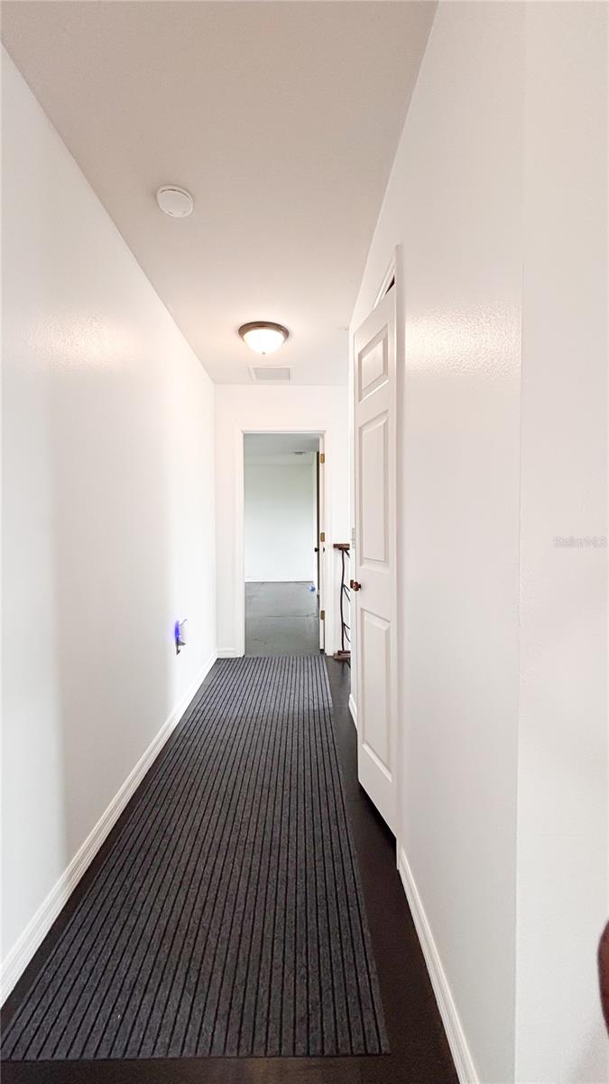 Image 17 of 26 For 548 Big Sioux Court