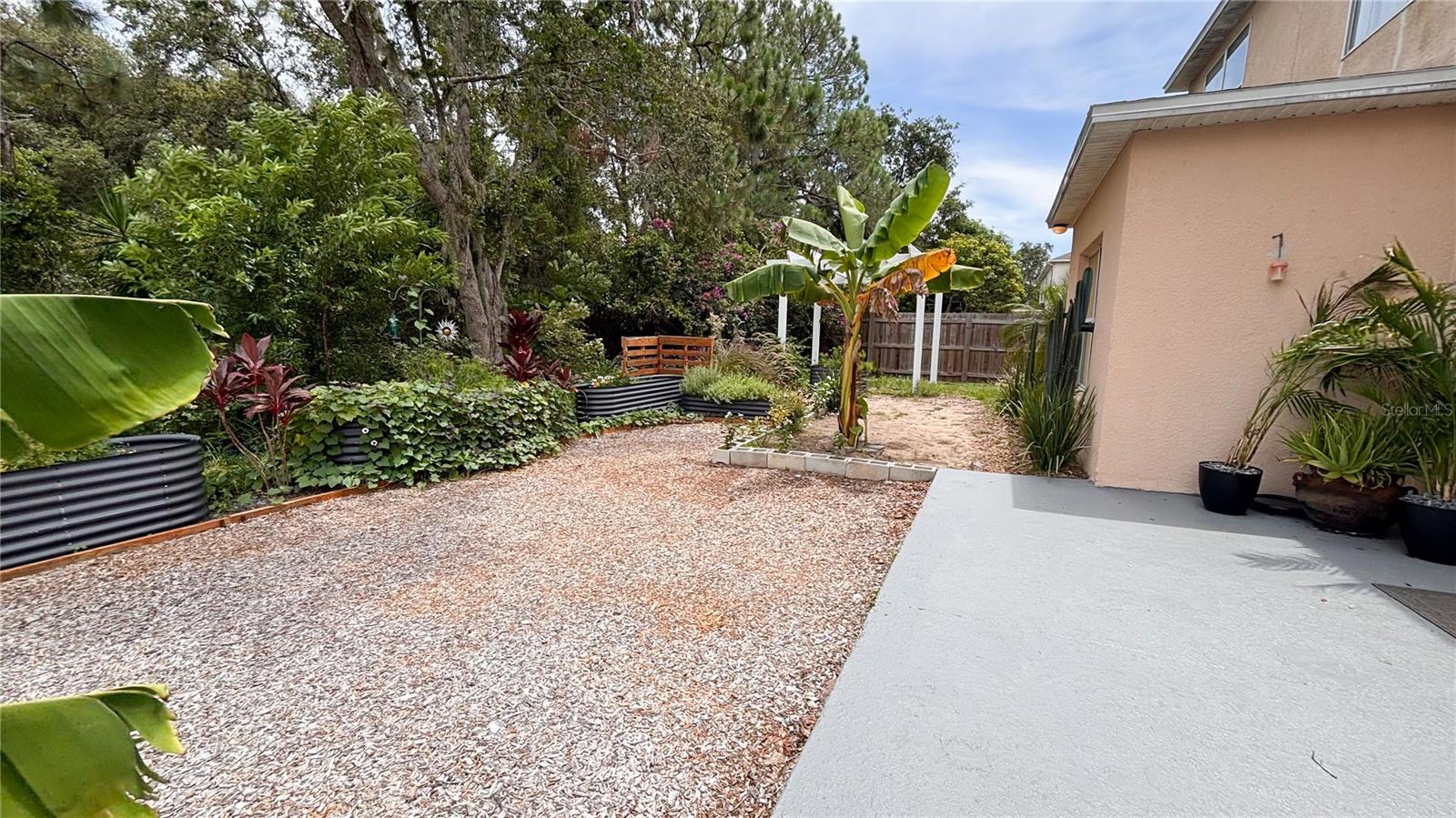 Image 23 of 26 For 548 Big Sioux Court