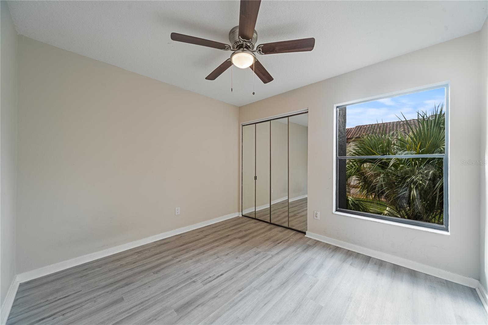 Image 14 of 38 For 4814 Marks Terrace 383b2l