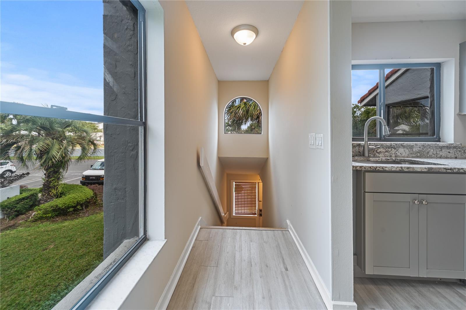 Image 26 of 38 For 4814 Marks Terrace 383b2l