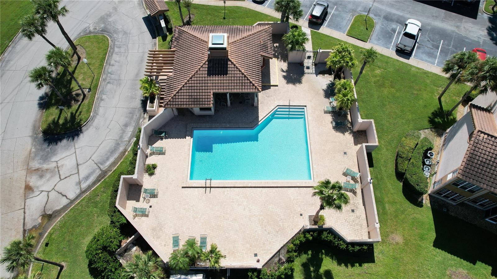 Image 29 of 38 For 4814 Marks Terrace 383b2l