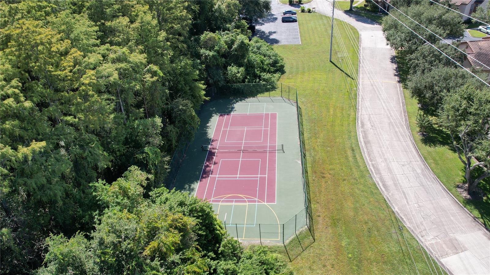 Image 32 of 38 For 4814 Marks Terrace 383b2l