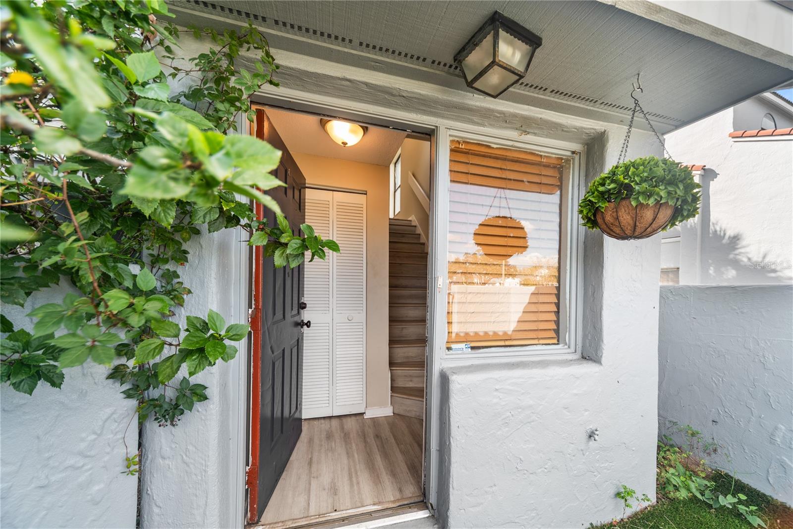 Image 4 of 38 For 4814 Marks Terrace 383b2l