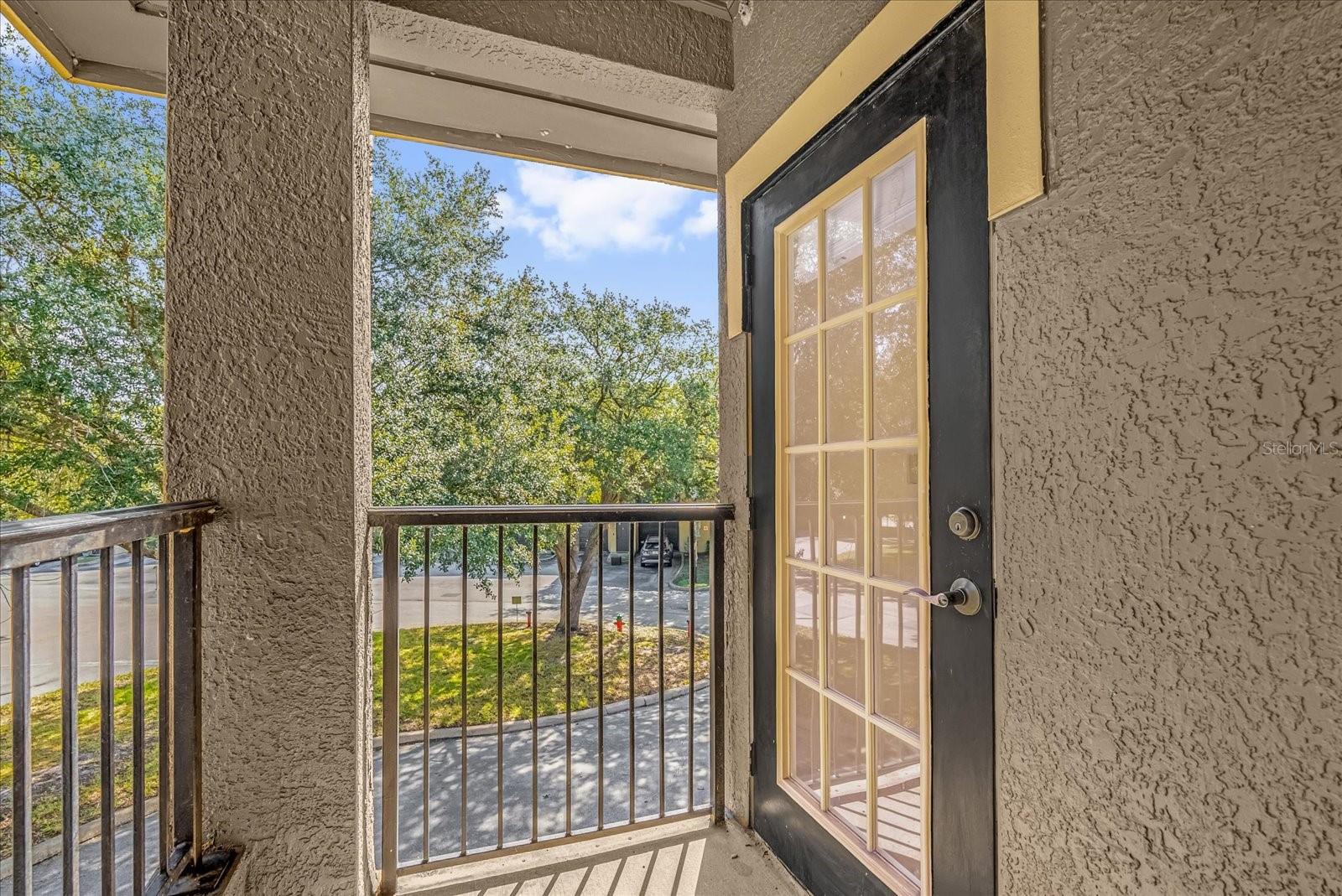 Image 21 of 29 For 158 Villa Di Este Ter  208