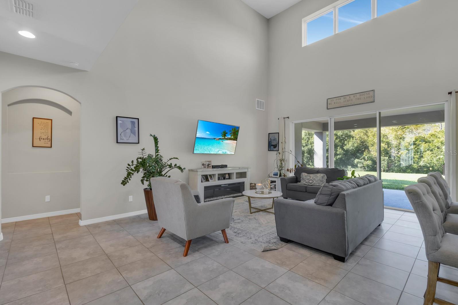 Image 14 of 54 For 2137 Pearl Cider Street