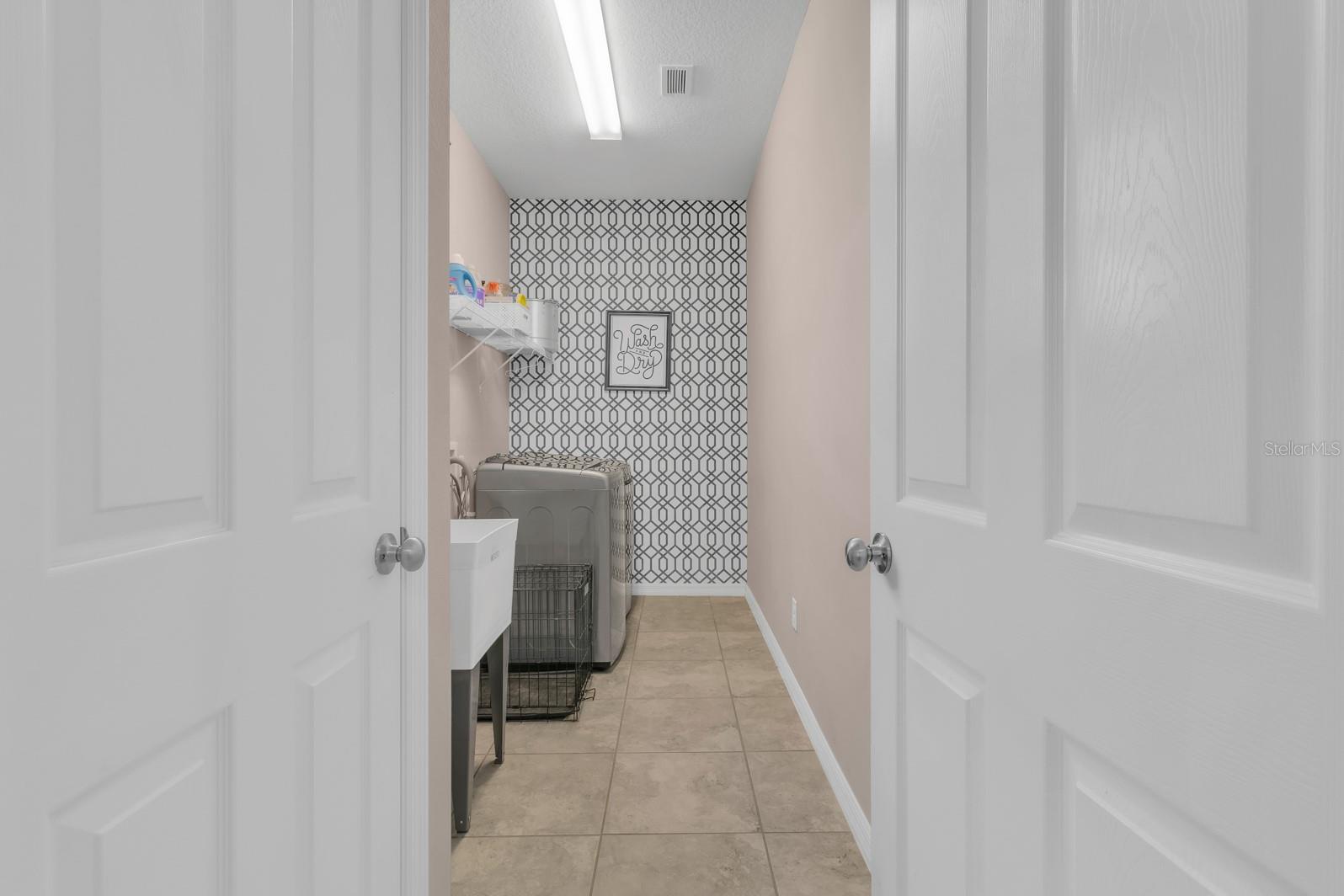 Image 23 of 54 For 2137 Pearl Cider Street