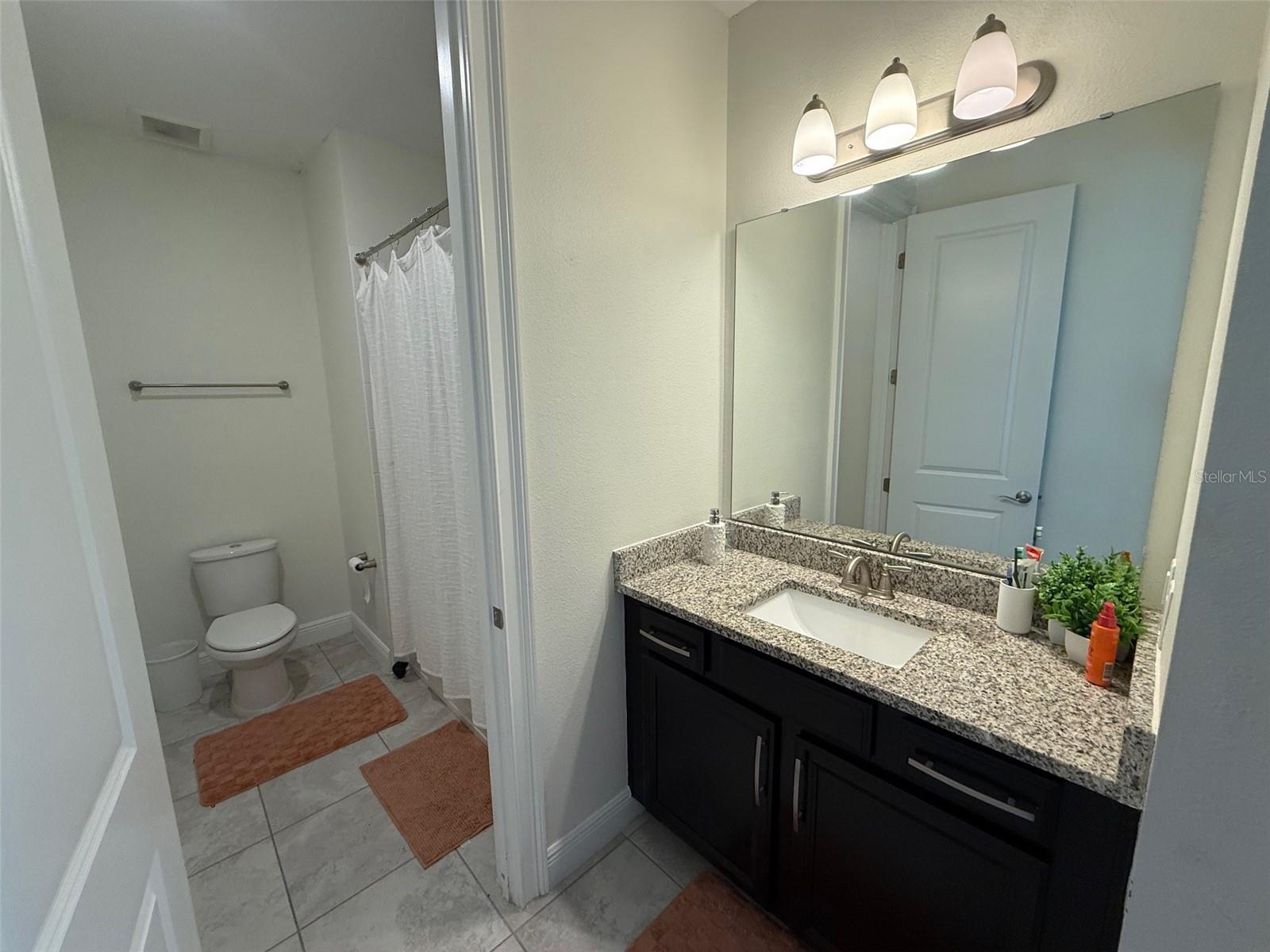 Image 21 of 30 For 10419 Bissell Street