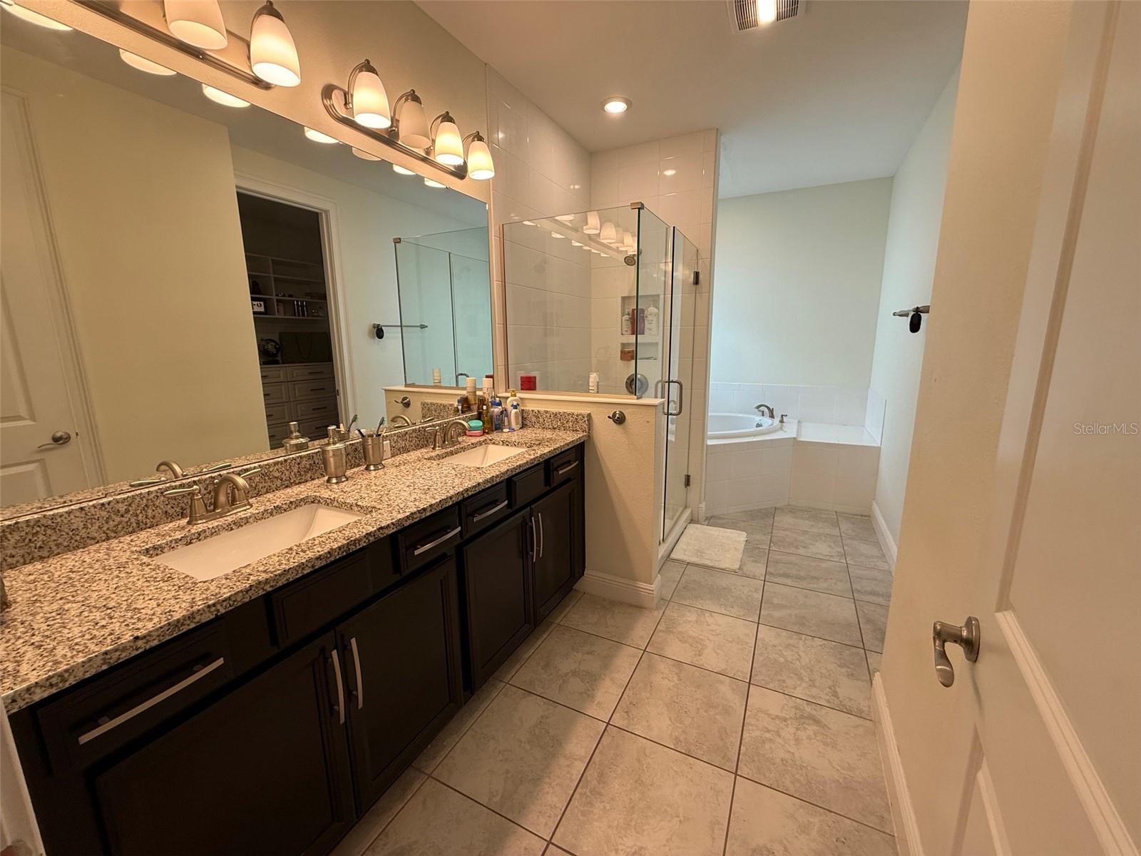 Image 28 of 30 For 10419 Bissell Street