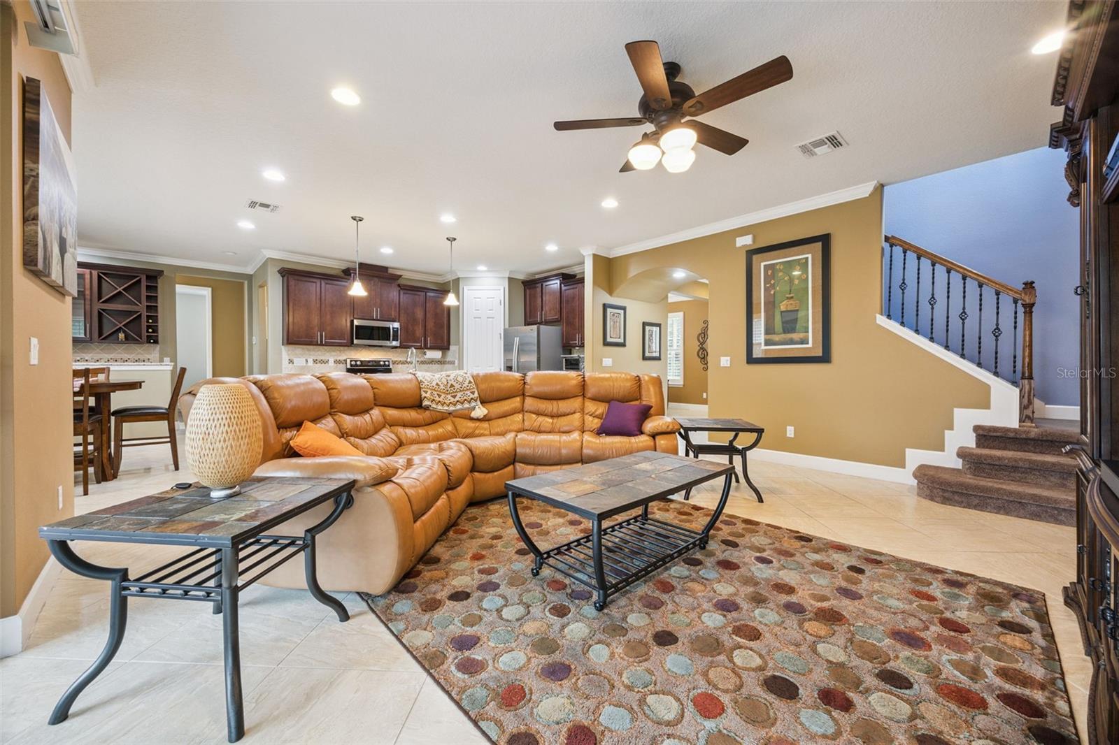 Image 13 of 53 For 523 Crystal Reserve Court