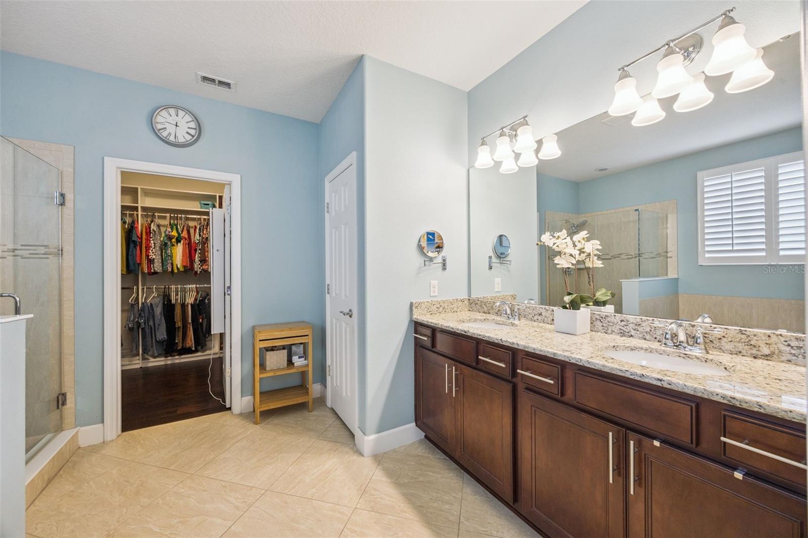 Image 27 of 53 For 523 Crystal Reserve Court