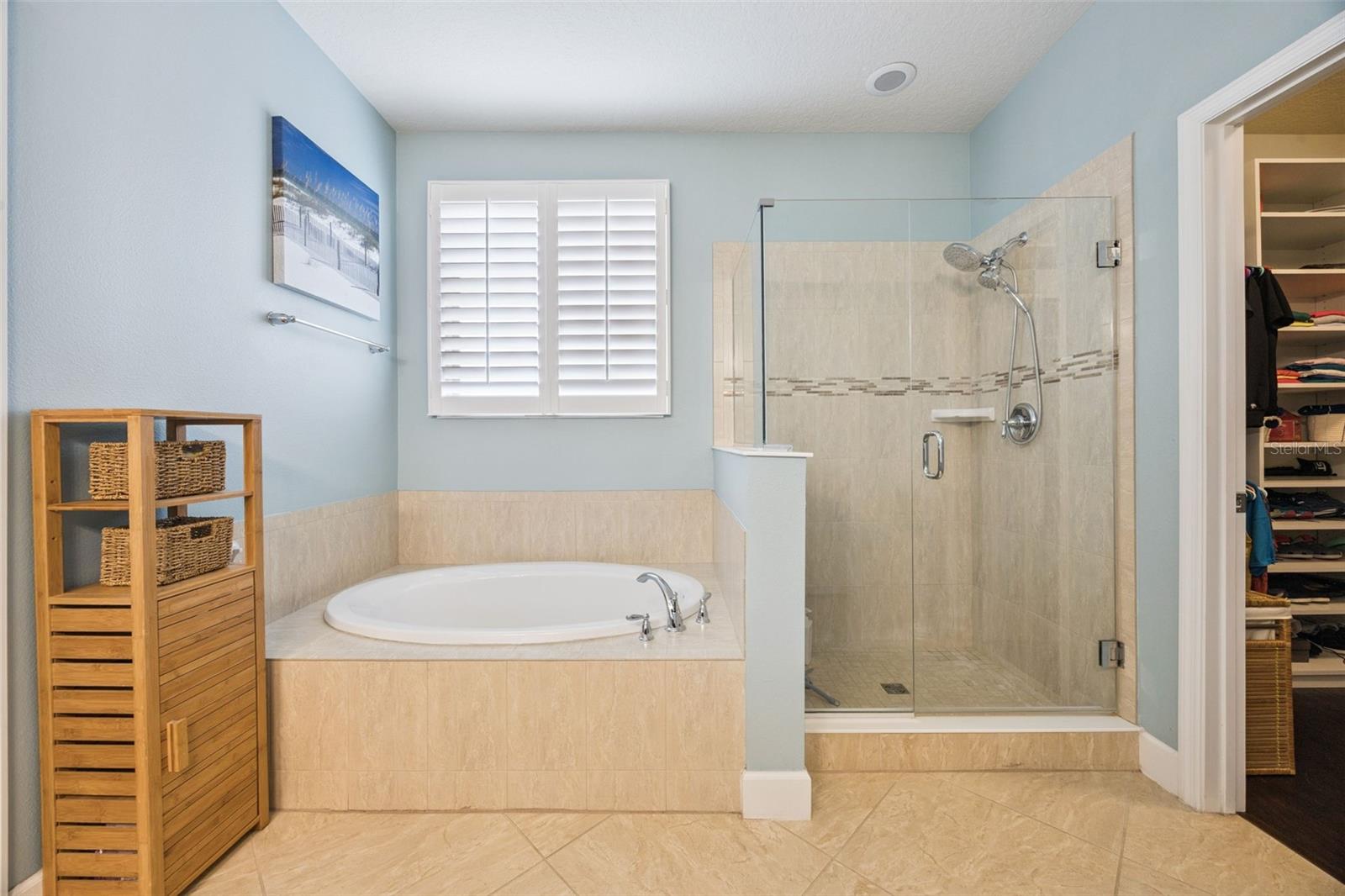 Image 28 of 53 For 523 Crystal Reserve Court