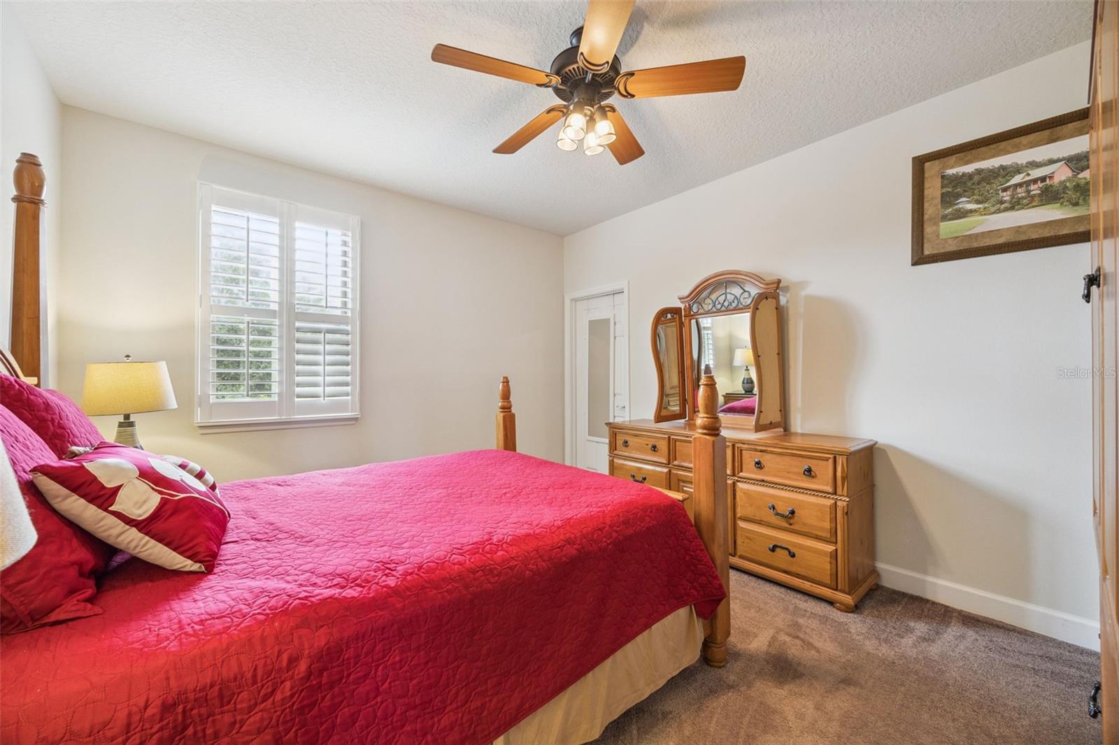 Image 33 of 53 For 523 Crystal Reserve Court