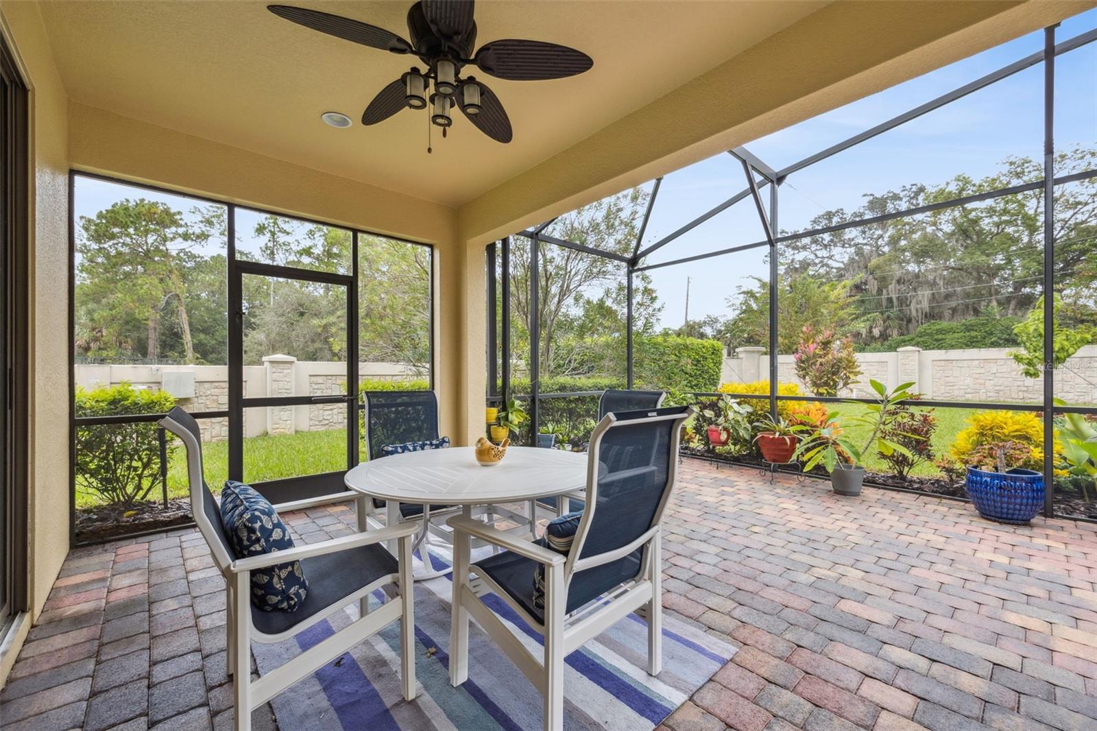 Image 37 of 53 For 523 Crystal Reserve Court