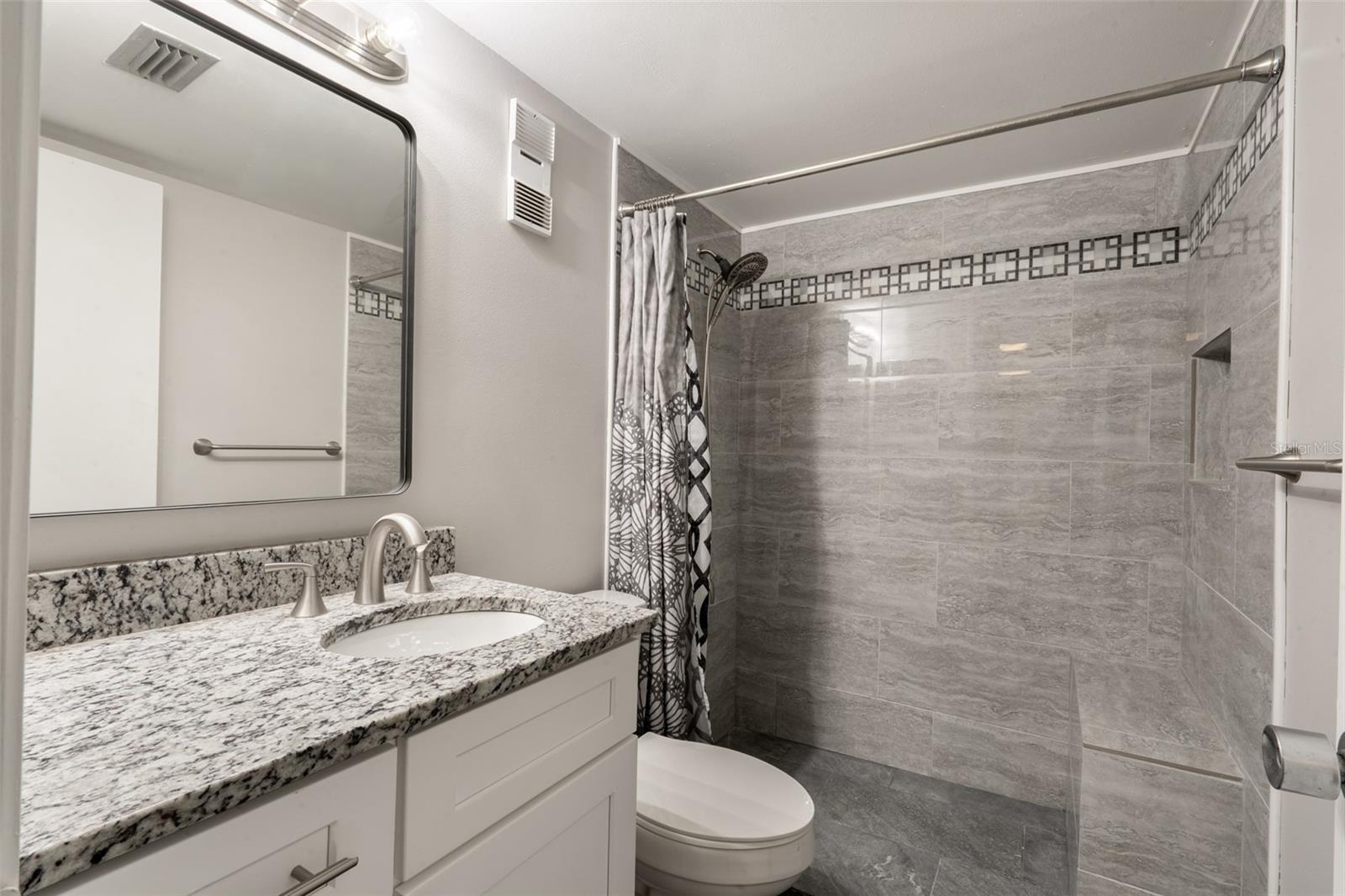 Image 11 of 27 For 100 Sweetgum Woods Court 10c