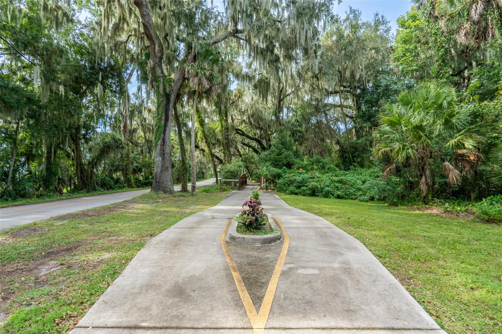 Image 18 of 27 For 100 Sweetgum Woods Court 10c