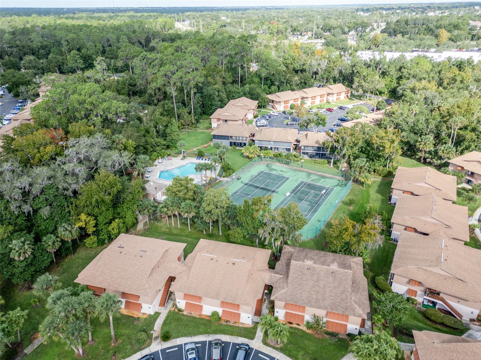 Image 19 of 27 For 100 Sweetgum Woods Court 10c