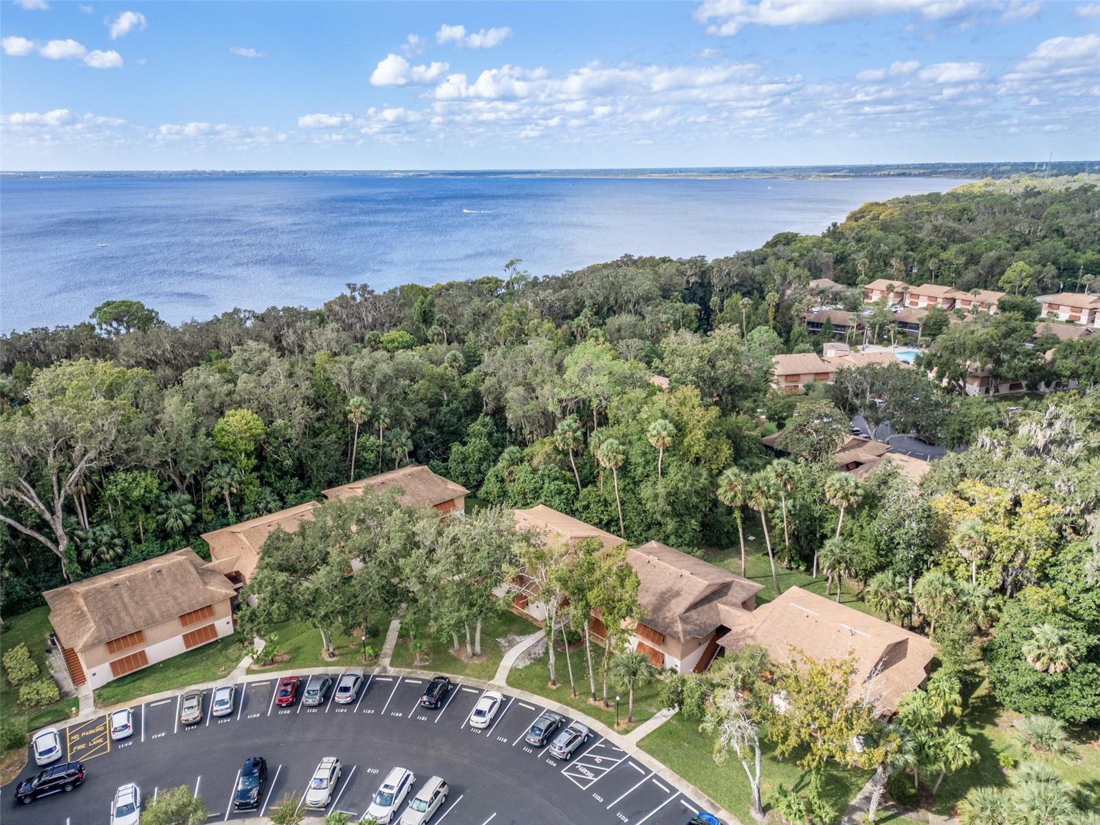 Image 20 of 27 For 100 Sweetgum Woods Court 10c