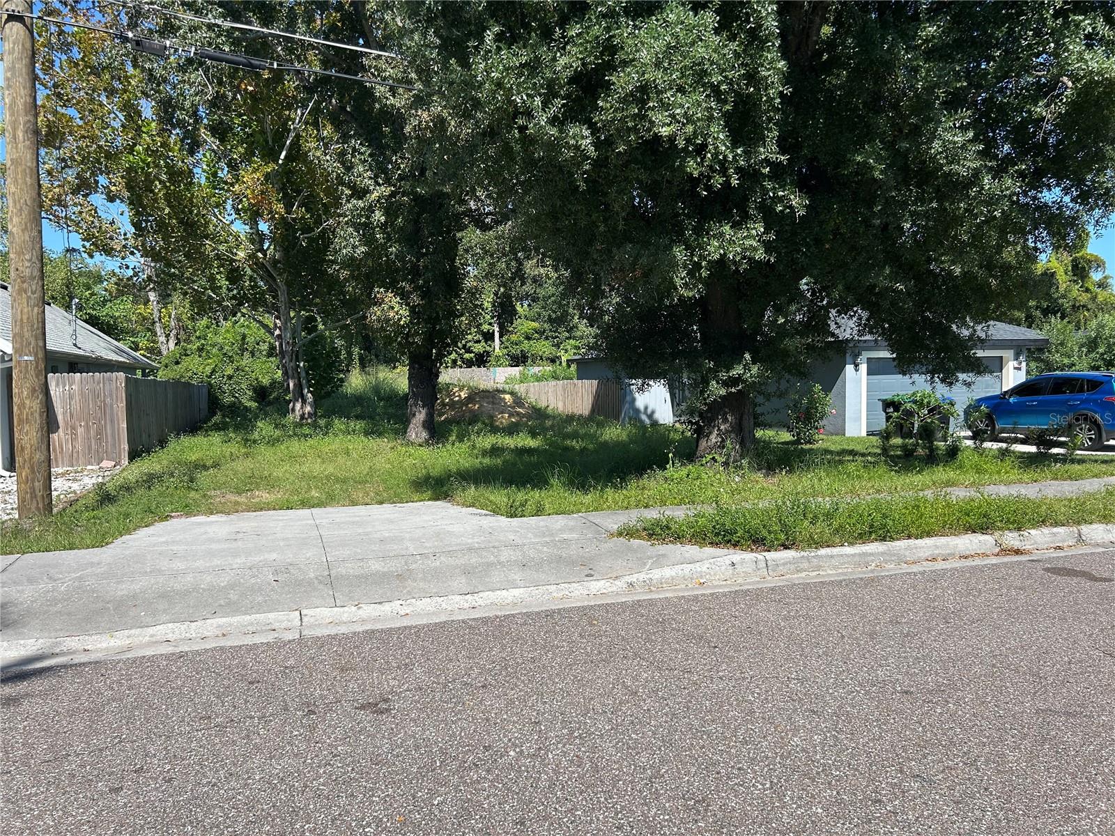 Image 3 of 3 For 709 20th Street