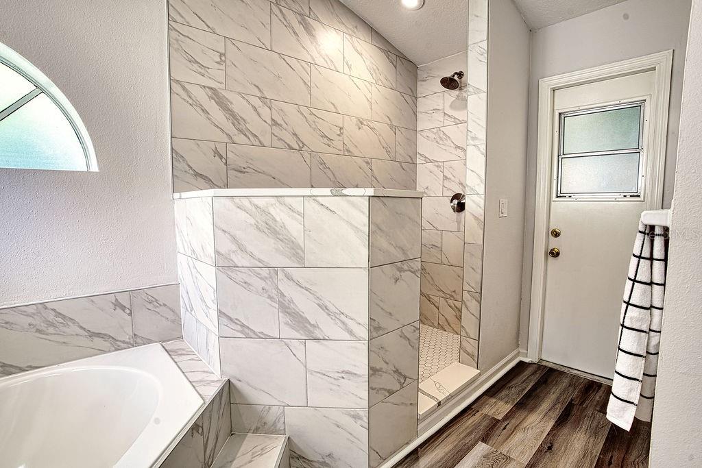 Image 28 of 49 For 1534 Spring Ridge Circle