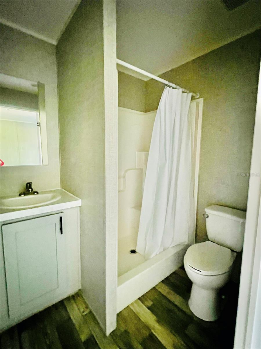 Image 12 of 15 For 11651 82nd Street