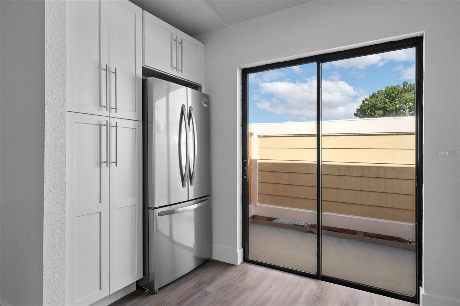 Image 19 of 27 For 46 Silver Park Circle