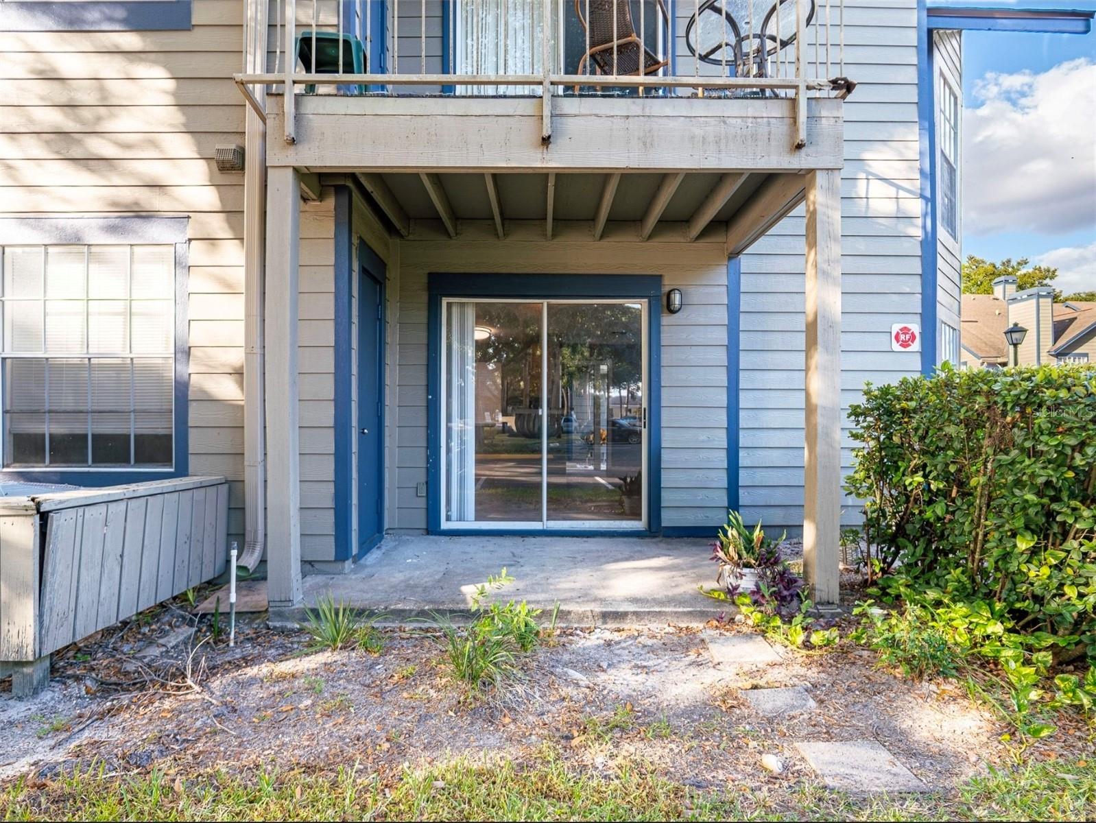 Image 2 of 24 For 962 Newcastle Circle 100