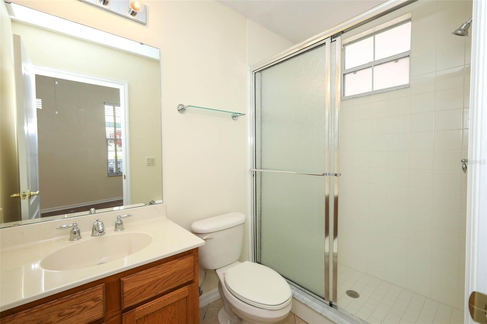 Image 16 of 52 For 539 Crimson Lane