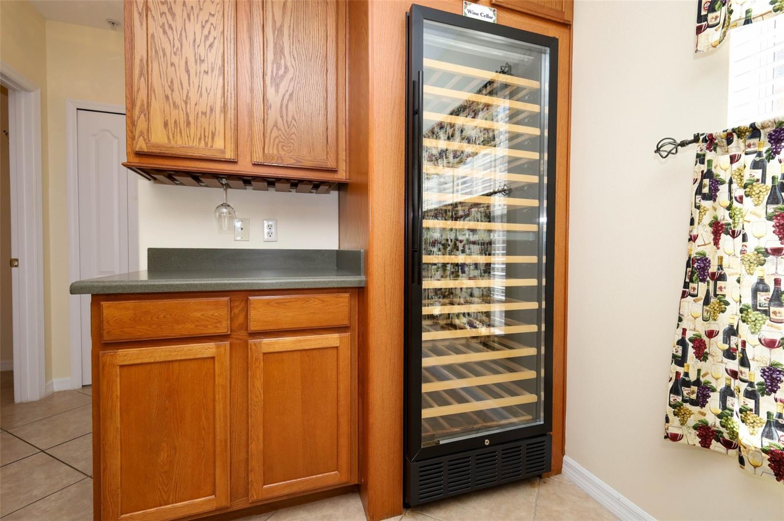 Image 27 of 52 For 539 Crimson Lane