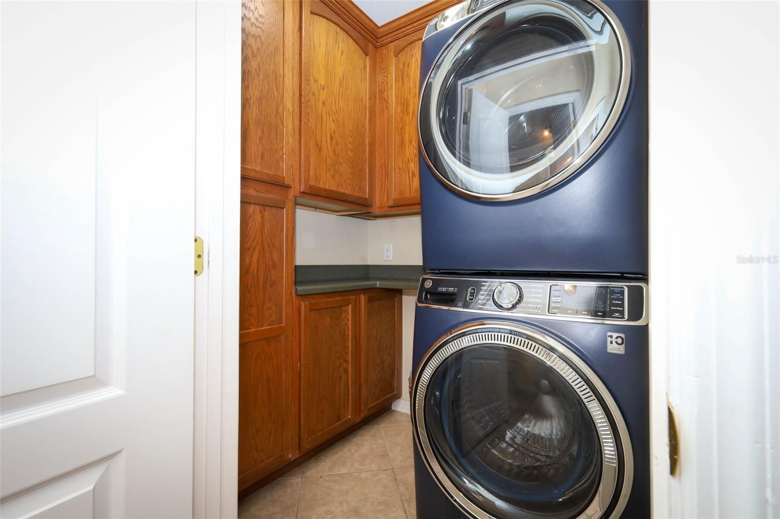 Image 33 of 52 For 539 Crimson Lane