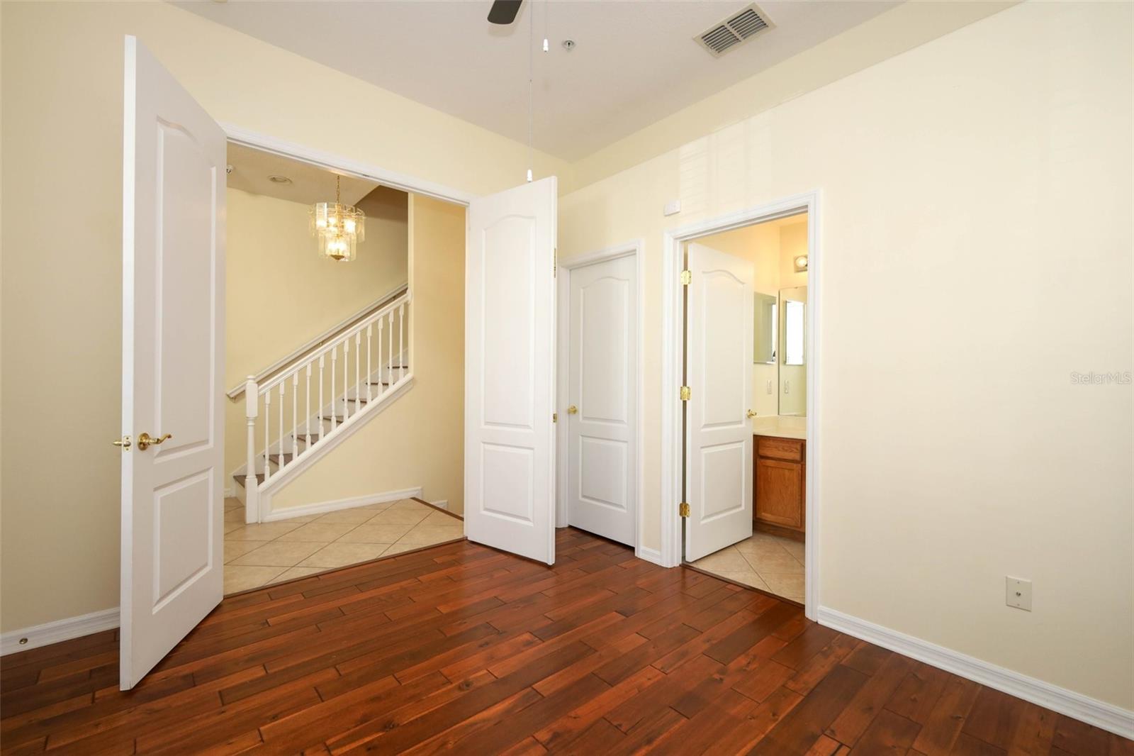 Image 9 of 52 For 539 Crimson Lane