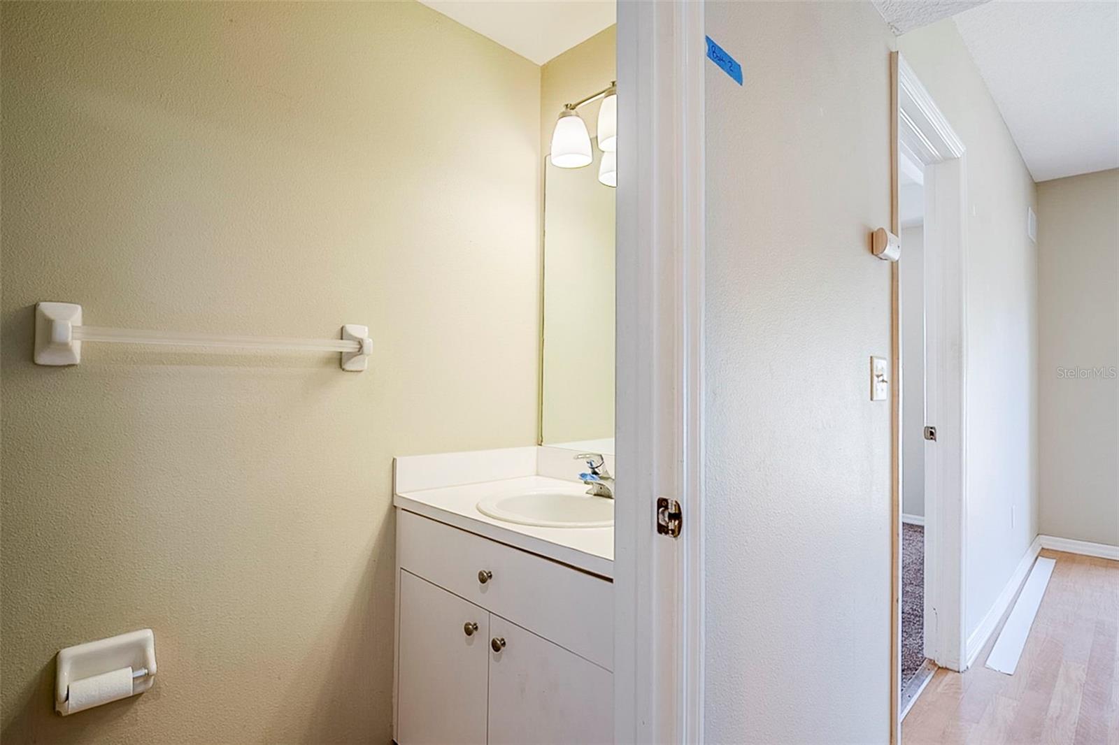 Image 21 of 50 For 6622 Summer Cove Drive