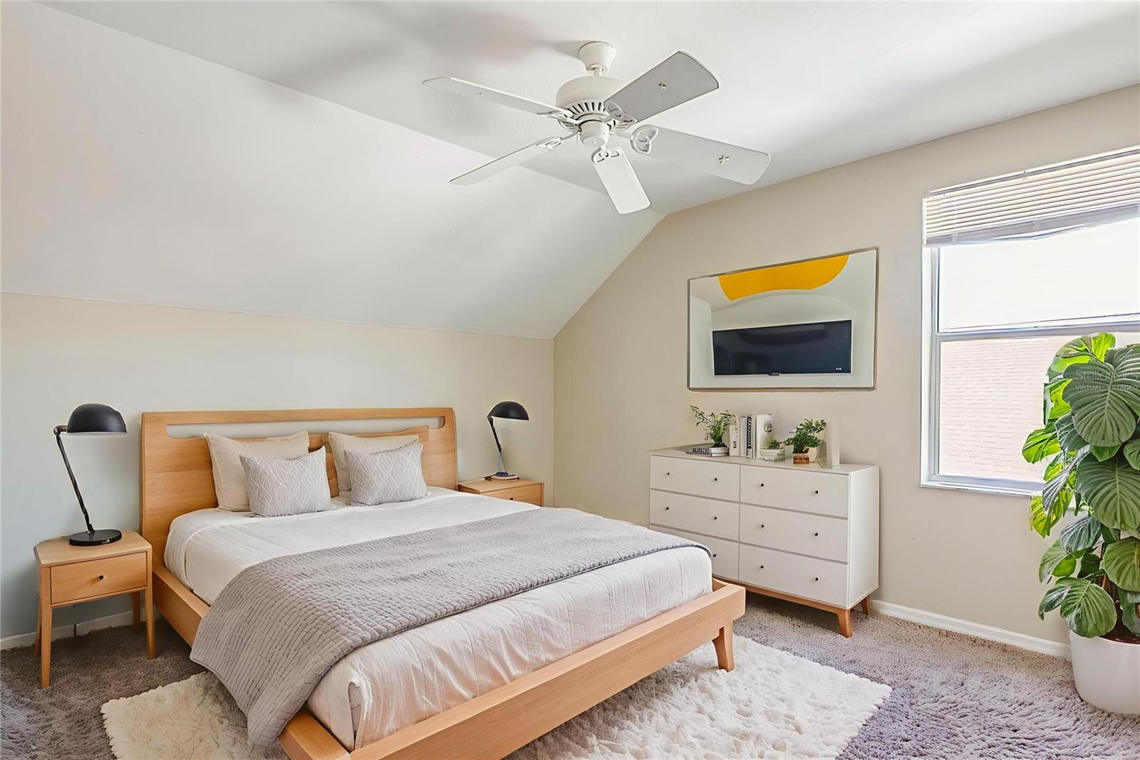 Image 26 of 50 For 6622 Summer Cove Drive