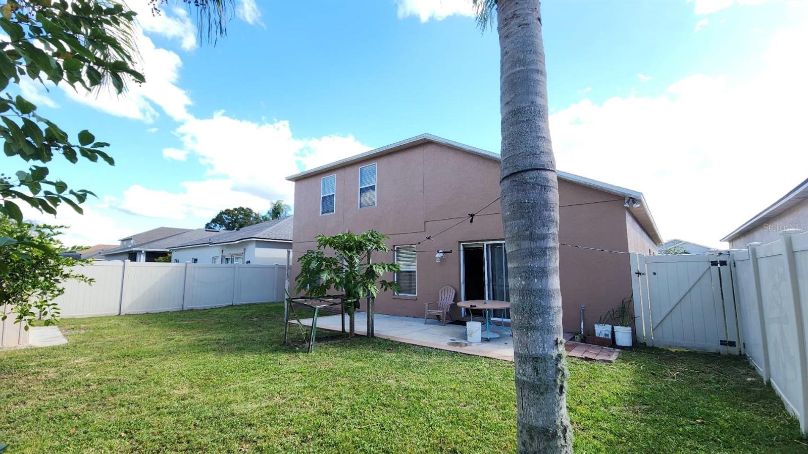 Image 40 of 53 For 302 Clydesdale Circle