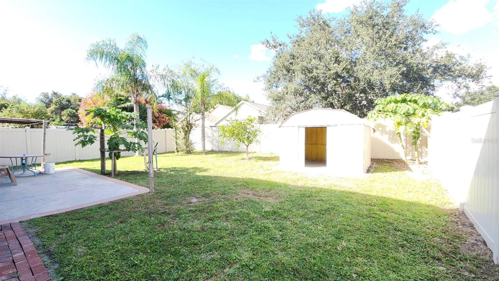 Image 41 of 53 For 302 Clydesdale Circle