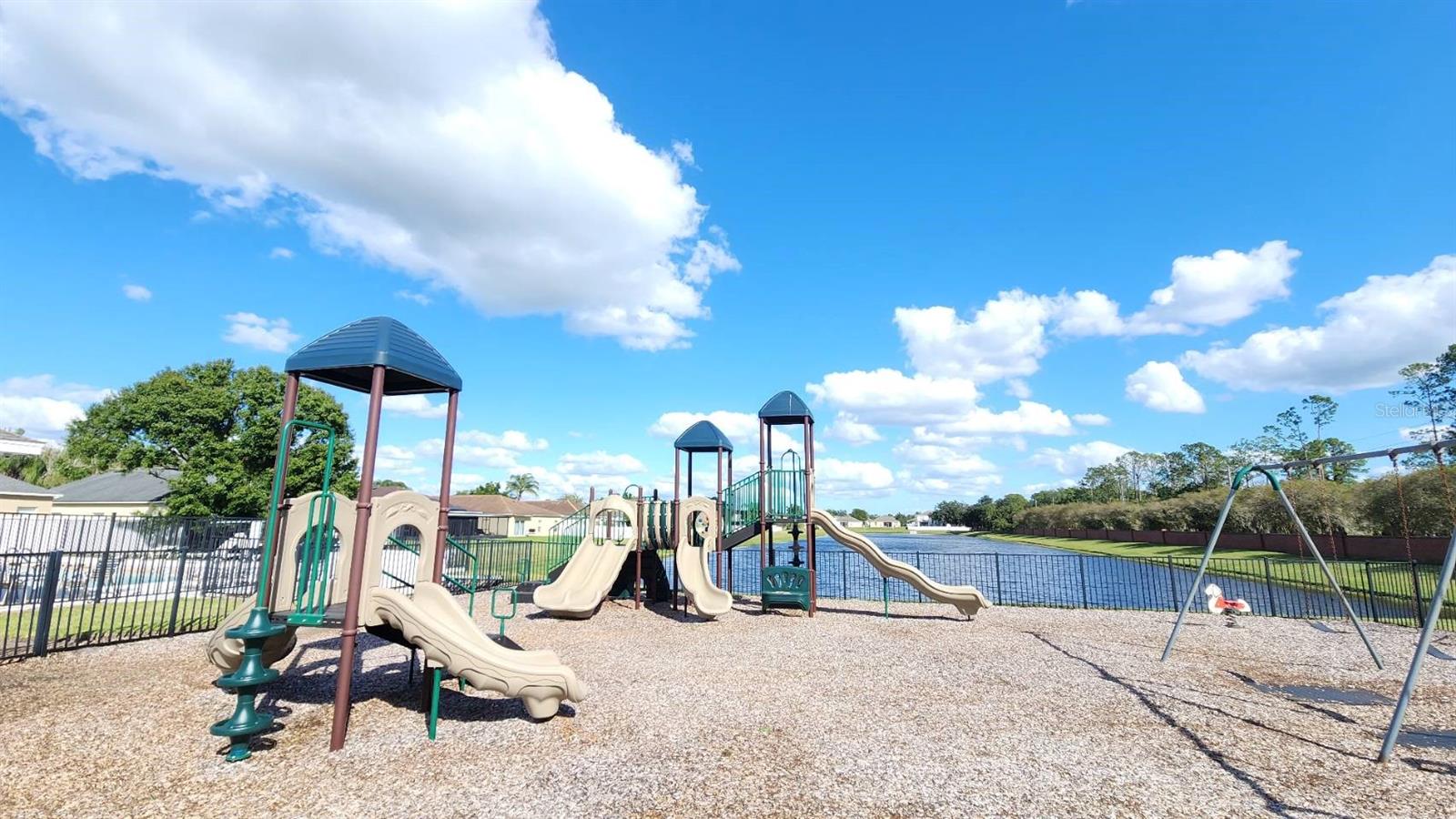 Image 50 of 53 For 302 Clydesdale Circle