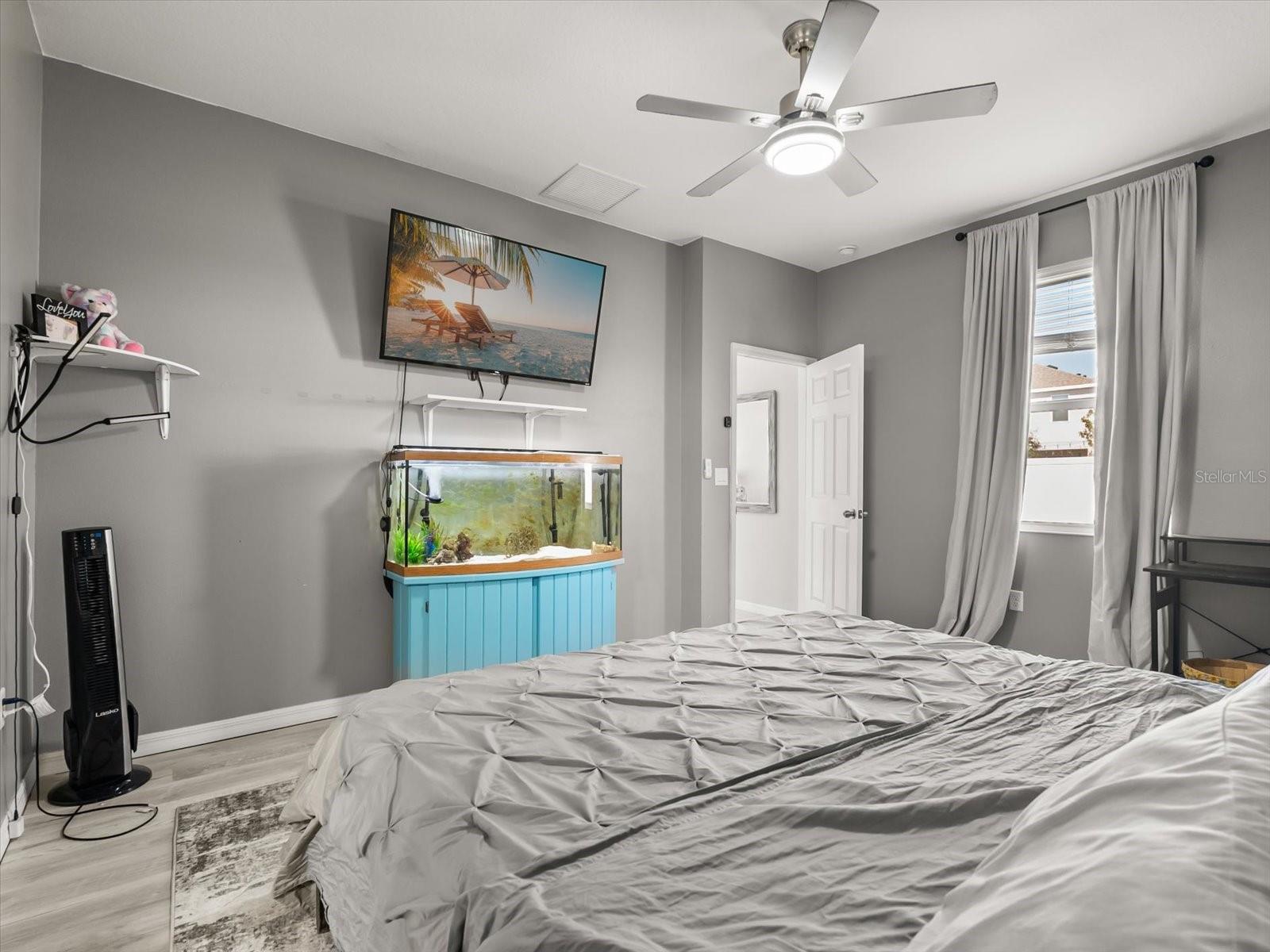 Image 23 of 35 For 6940 Church Lake Street