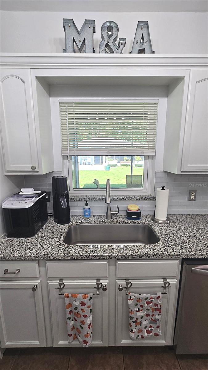 Image 17 of 93 For 311 Lewis Avenue