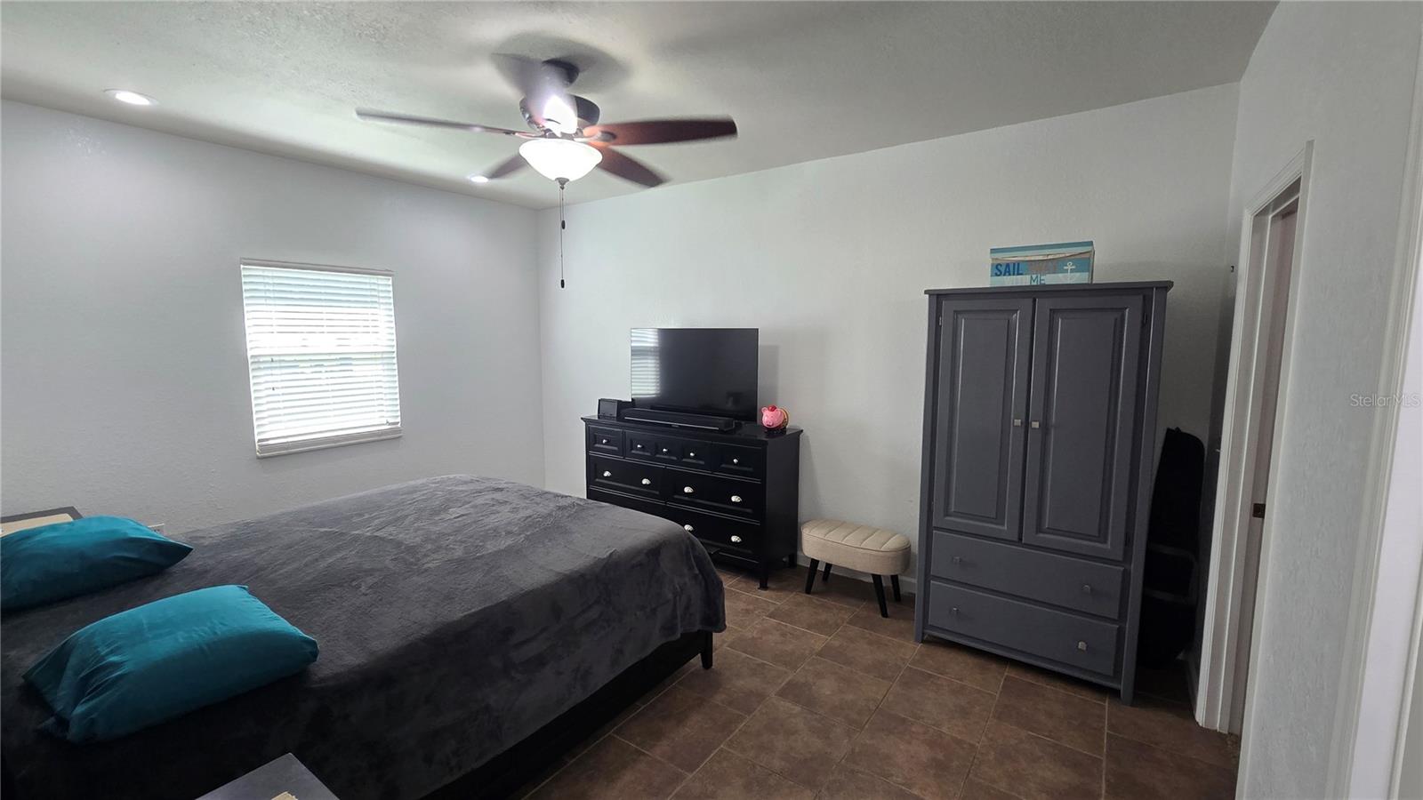 Image 22 of 93 For 311 Lewis Avenue