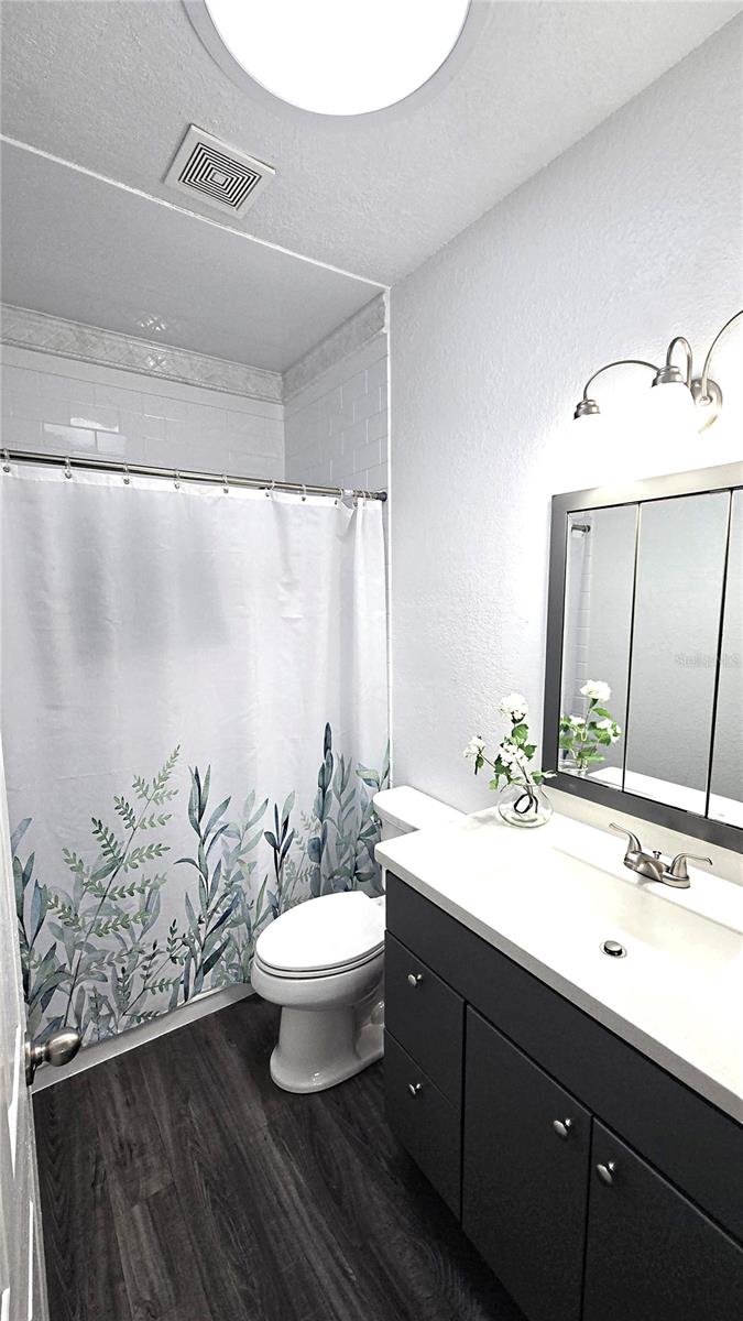 Image 24 of 93 For 311 Lewis Avenue