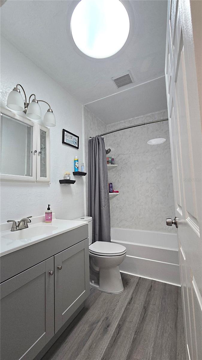 Image 37 of 93 For 311 Lewis Avenue