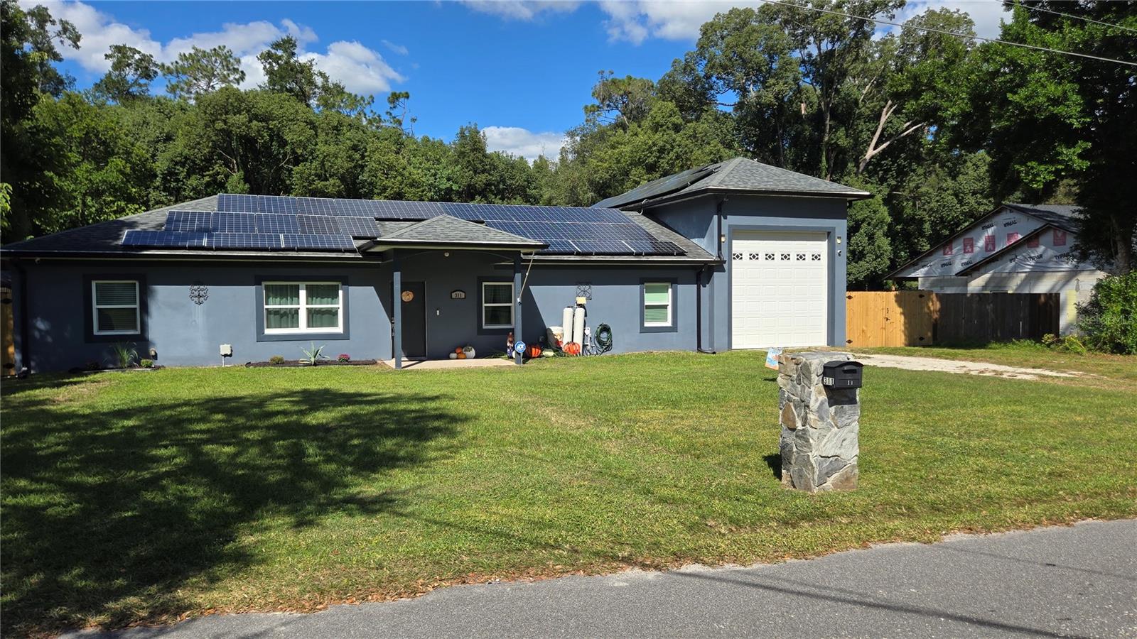 Image 91 of 93 For 311 Lewis Avenue