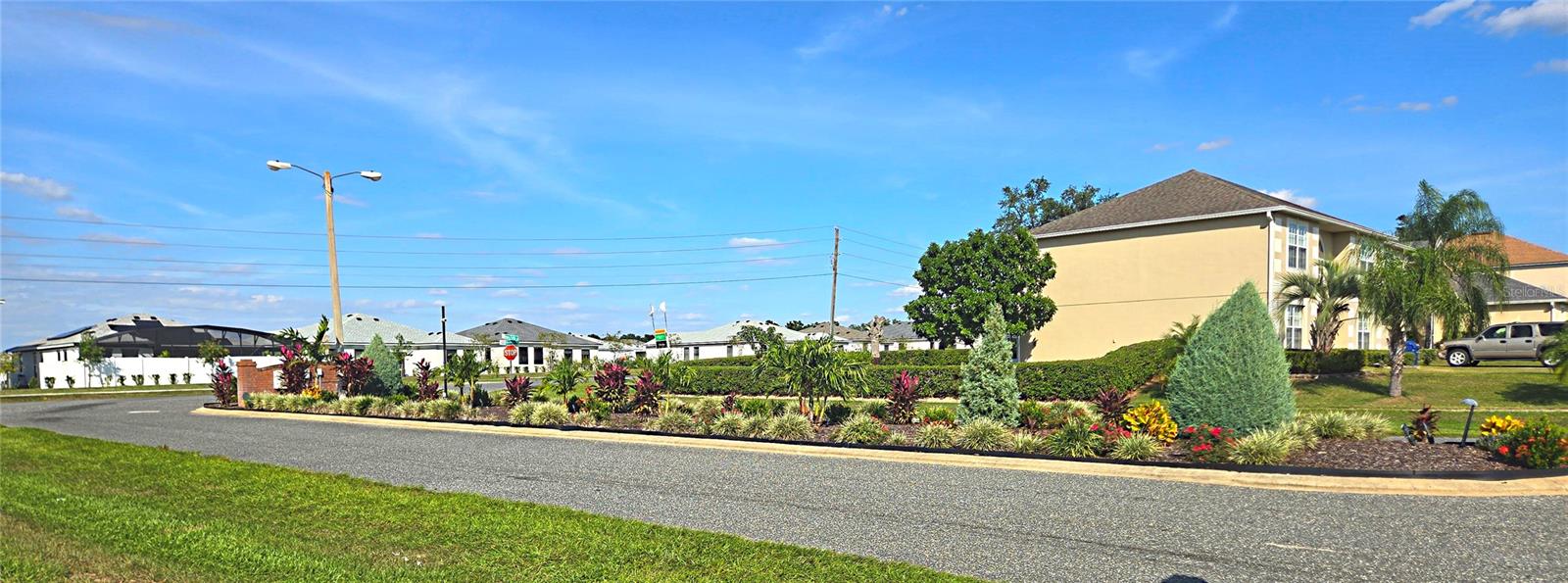 Image 73 of 73 For 2027 Elmhurst Lane