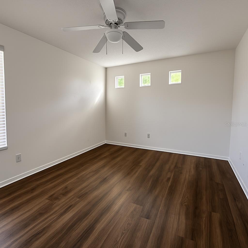 Image 15 of 23 For 1397 Holly Glen Run